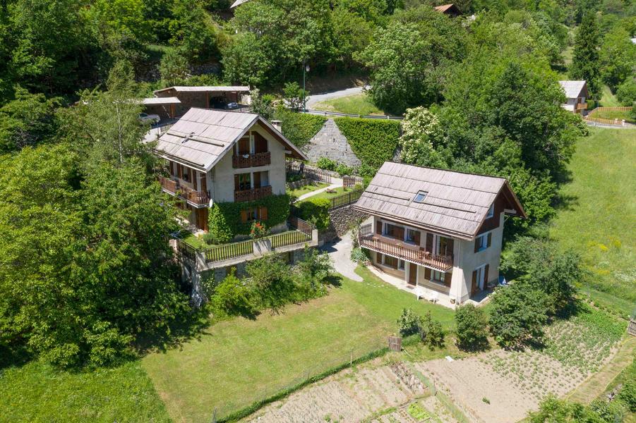 Gîte Les Cytises-La propriété-Saint-Étienne-de-Tinée-Gîtes de France des Alpes-Maritimes