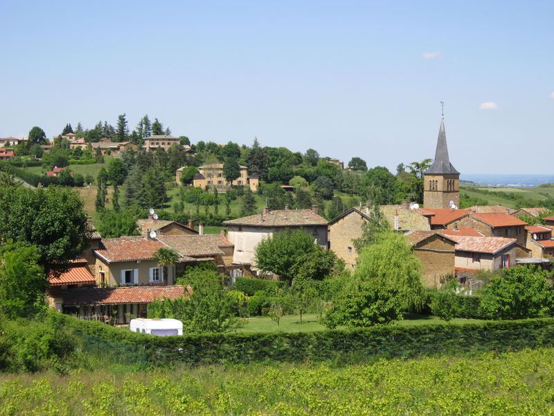 Village Ville sur Jarnioux