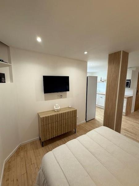 Studio au Petit Midi_Saint-Just-d\'Avray