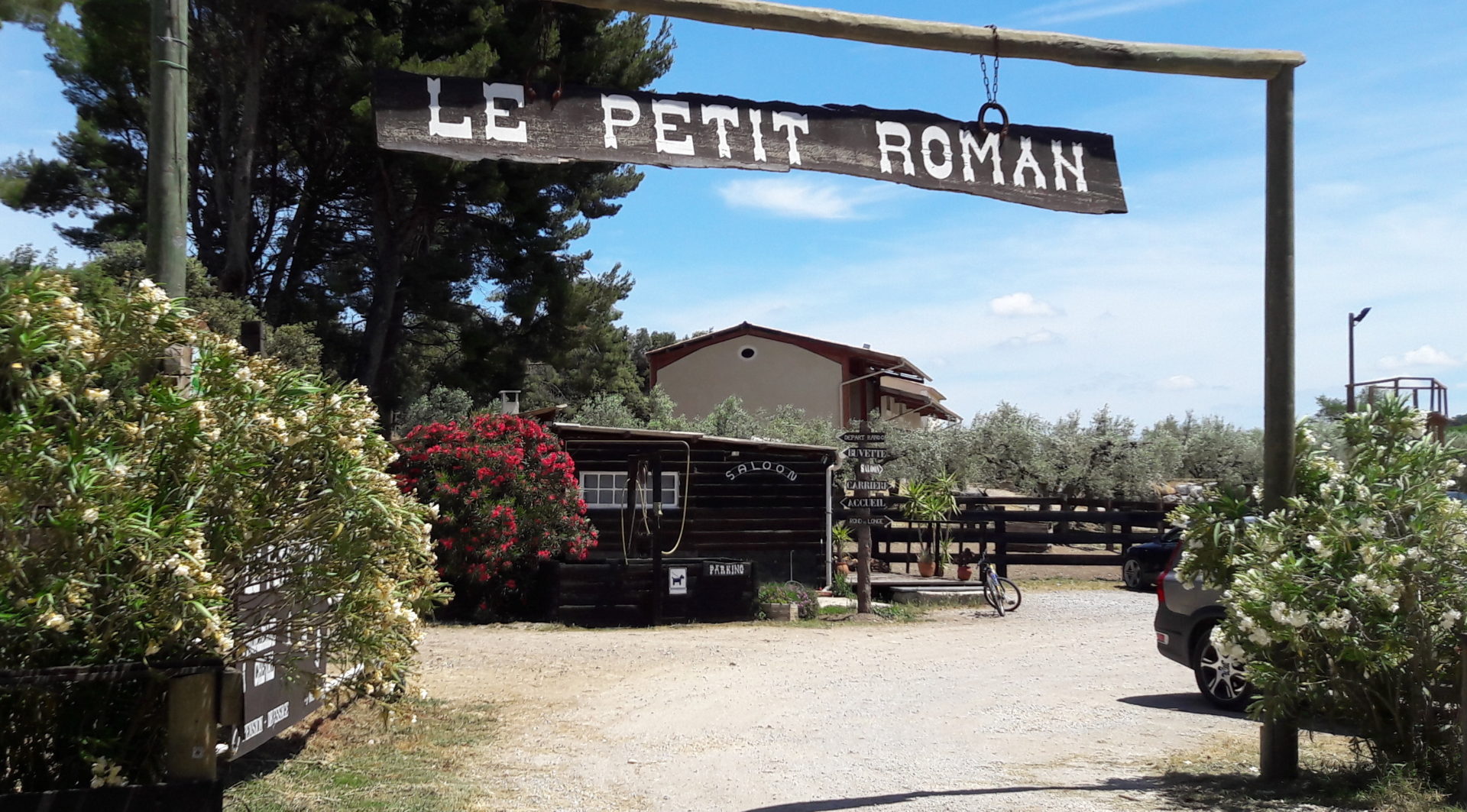 Ecuries Le Petit Roman