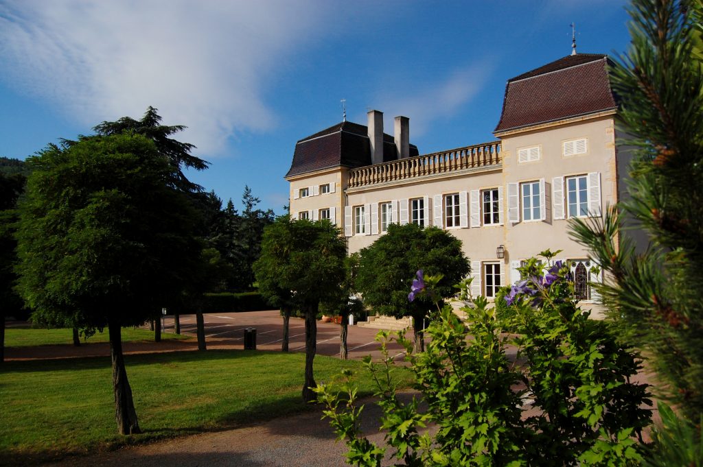 Juliénas Chaintré Vignerons Associés - espace de dégustation-vente