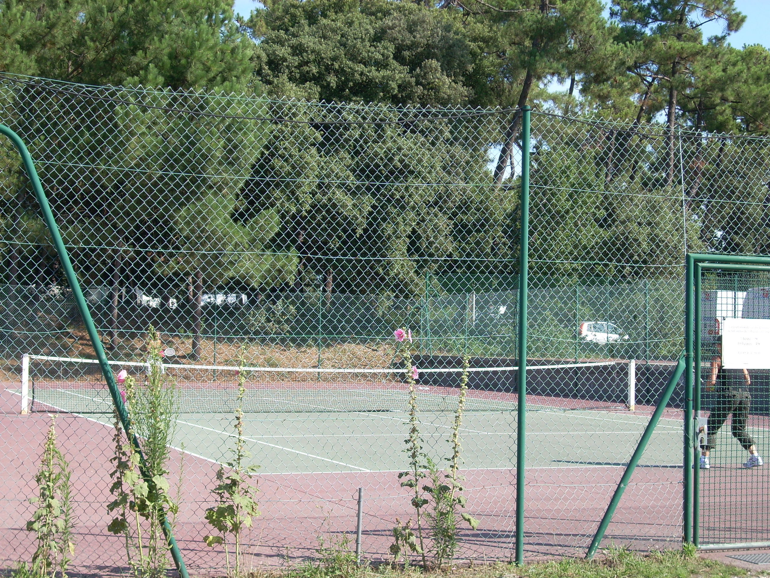 Location de tennis à Le Grand-Village-Plage
