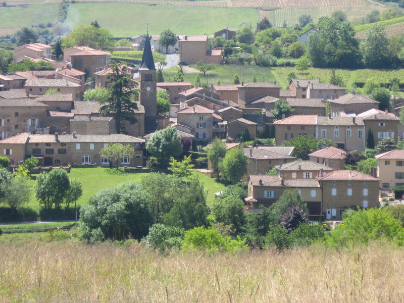 Village Ville sur Jarnioux