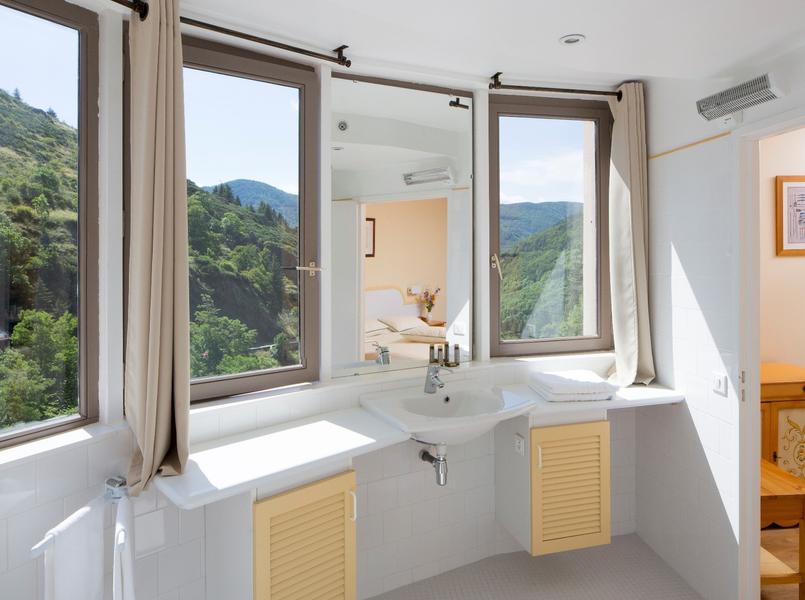 Studio grand confort avec terrasse