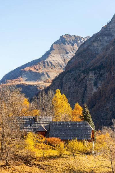 - © T. Blais Randonnées à Dormillouse avec Sarah CIESLAR, Accompagnatrice en montagne_L'Argentière-la-Bessée - © T. Blais