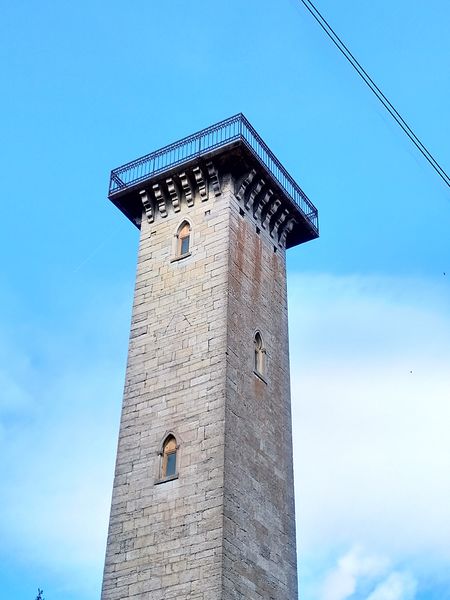 Tour de Sermenaz - Neyron