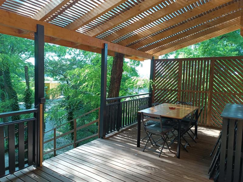 LA CABANE HAUT PERCHEE