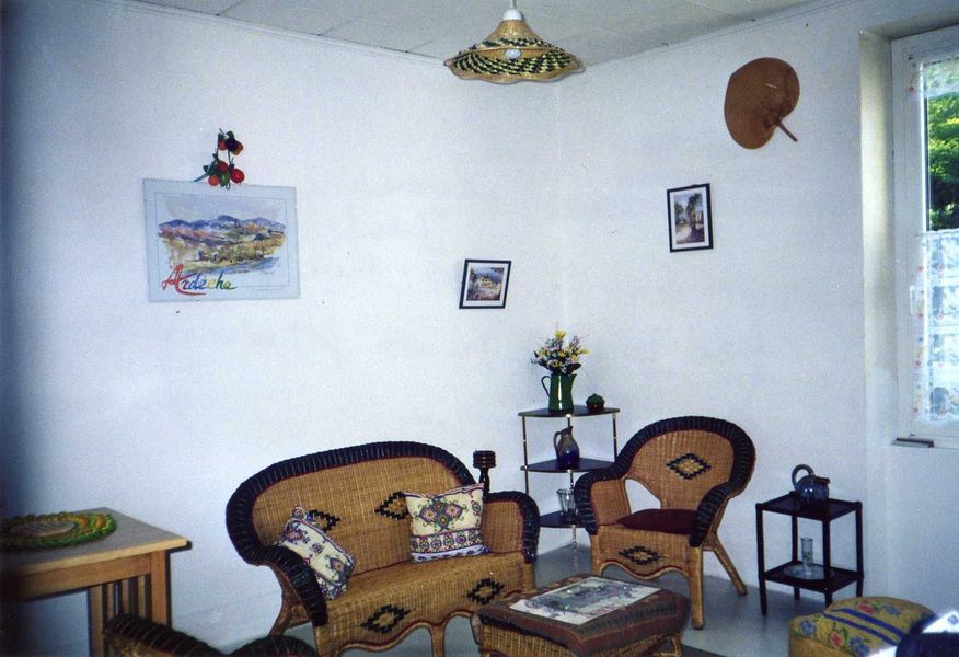 location - reyne - leteil