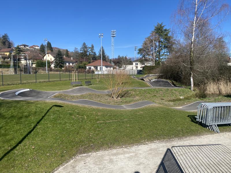 Pump track de la Plaine sportive de Belley_Belley