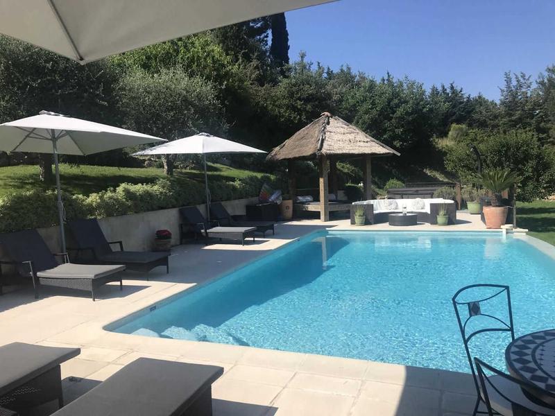 Chambre d hôte Villa Kilauea-Piscine-Nice-Gîtes de France Alpes-Maritimes