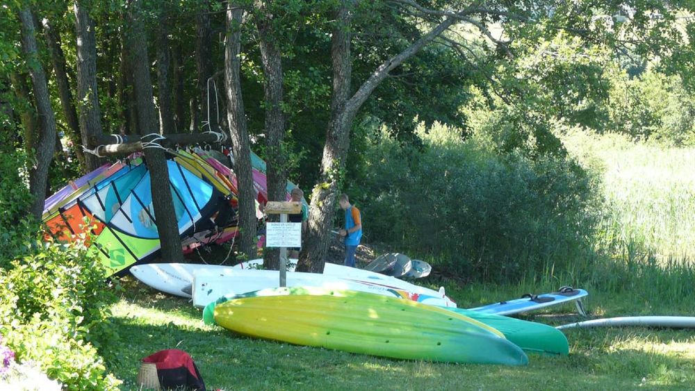 Canoë et planche à voile