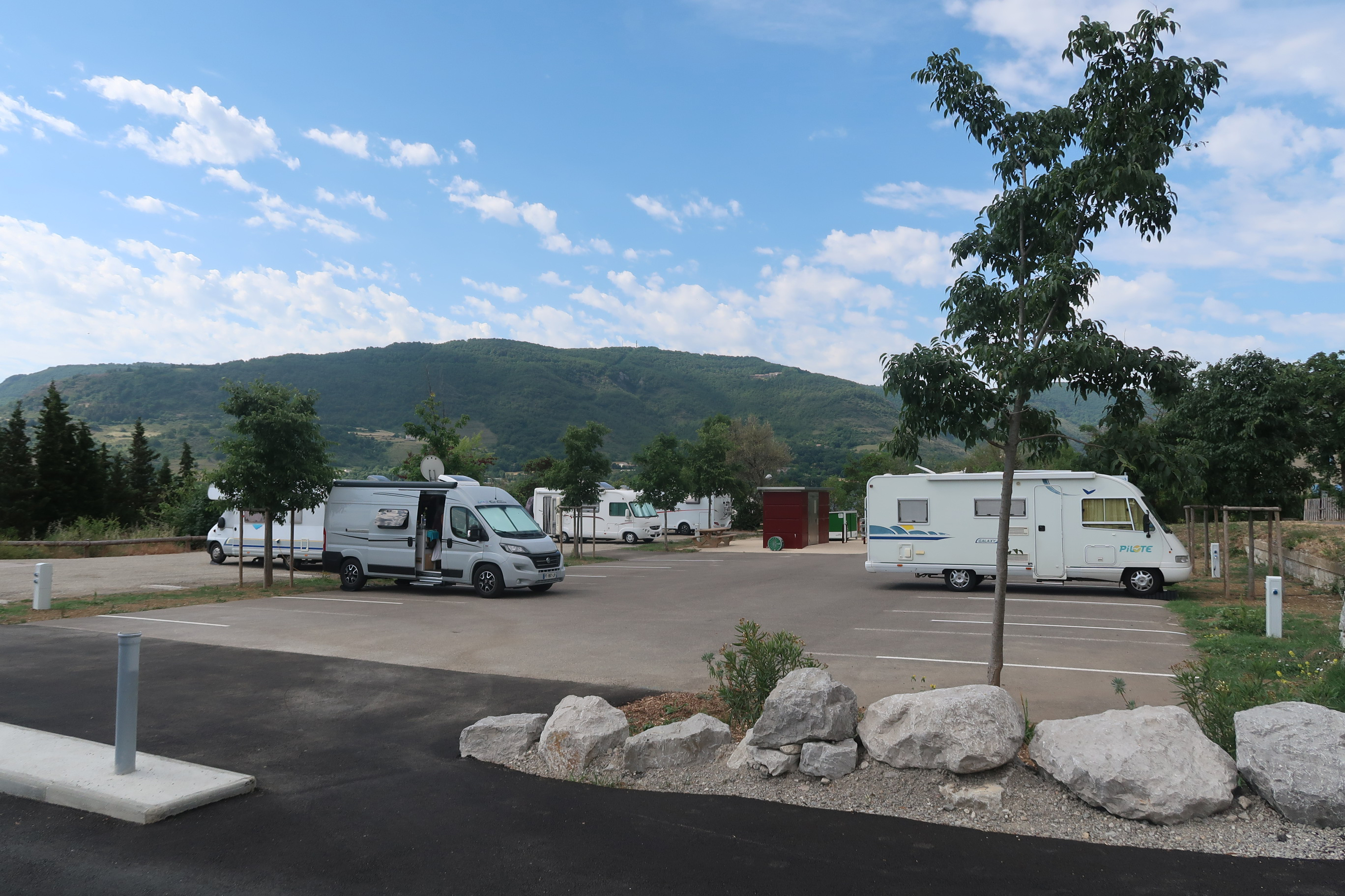 Camping sites : Aire de service camping-car communale