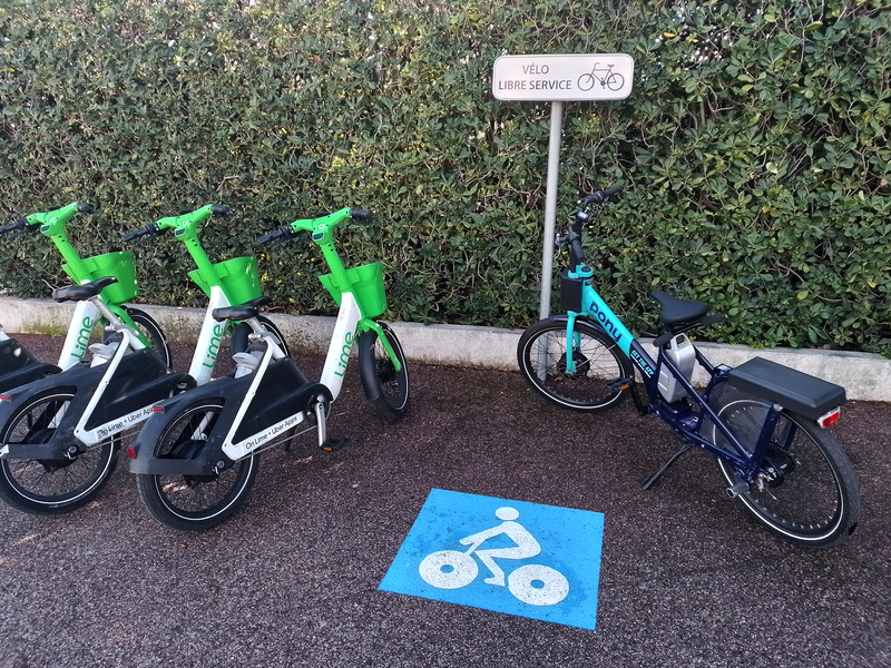 Vélos libre-service Lime & Pony - Villeneuve-Loubet