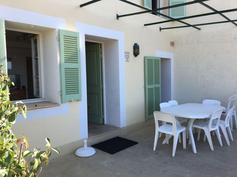 Gîte N°2 Espace des Oliviers-Terrasse-Castagniers-Gîtes de France des Alpes-Maritimes