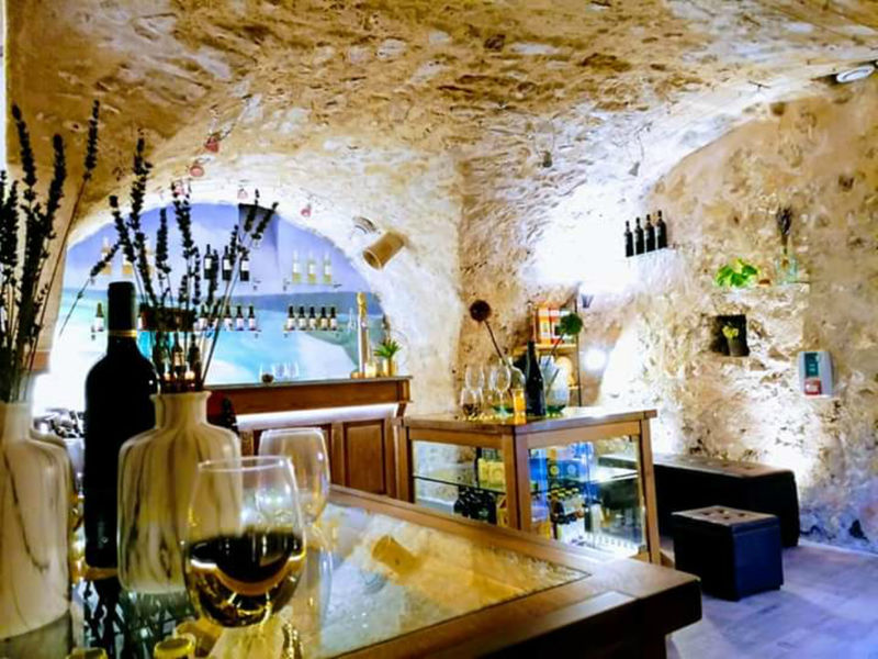 La Cave des Moines