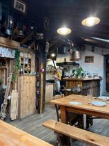 Cuisine et salle de restauration, déco authentique