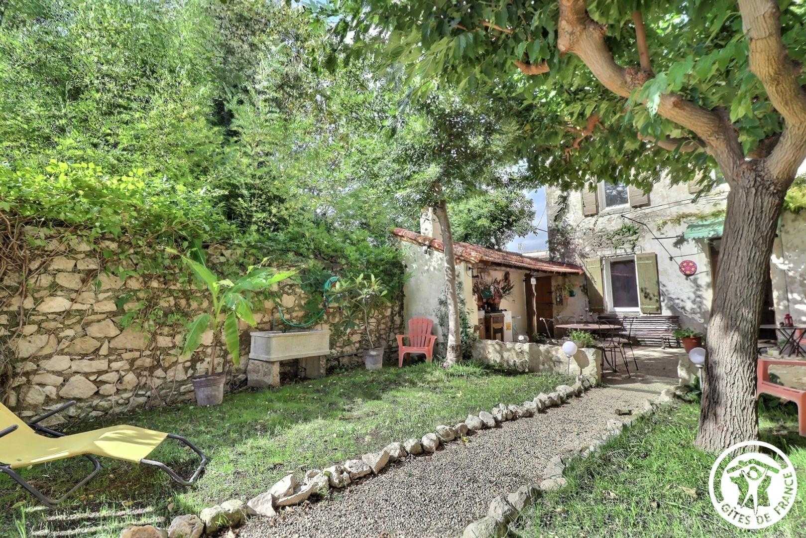 L'Oustalet du Comtat, Mollégès - photo 31
