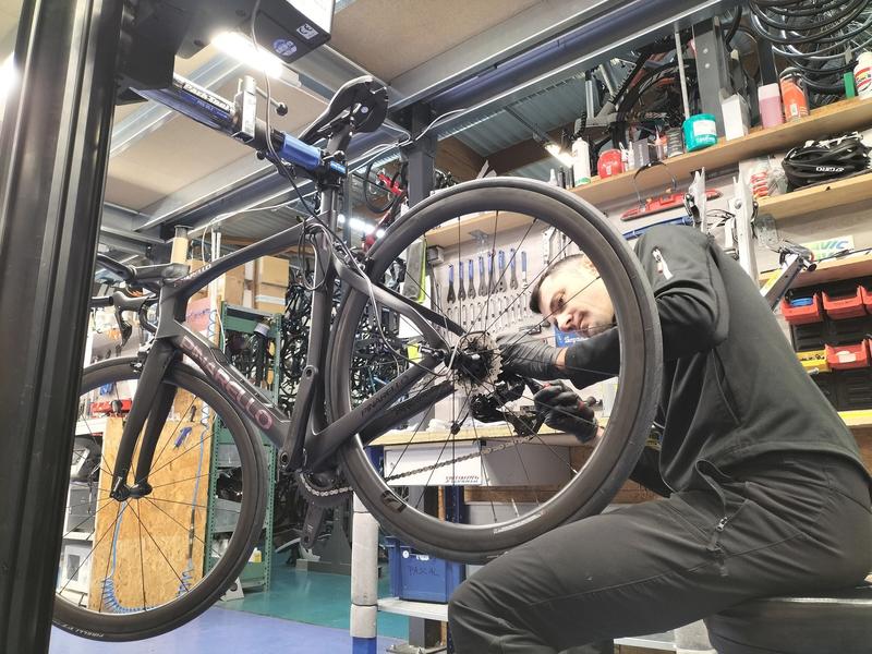 Dvélos Morestel - Sur le passage de Viarhôna - Balcons du Dauphiné