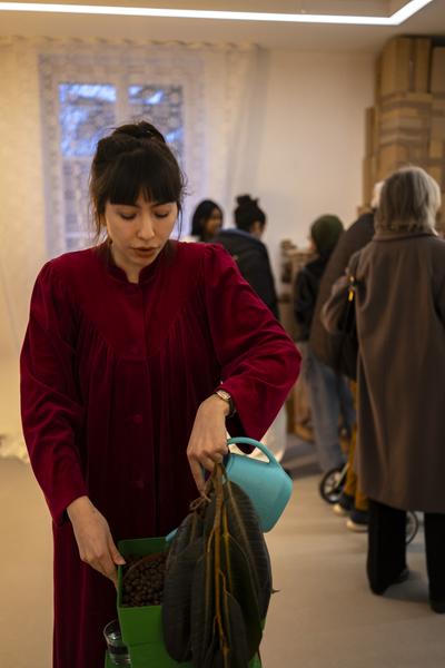 Performé·es et Visite commentée avec Laurène Maréchal, curatrice de l'exposition_Annemasse