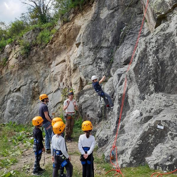 Escalade sur site naturel_RIVERIE