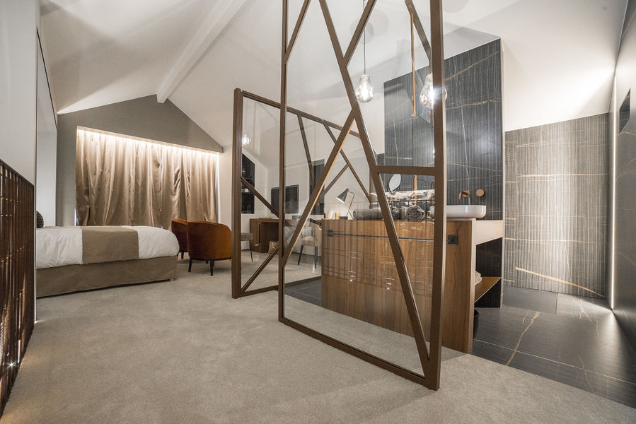 maisondhotes-4cles-aixlesbainsrivieradesalpes-lesmorainieres