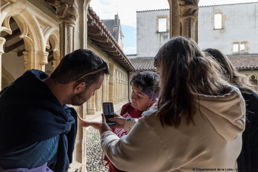 Jeu de piste connecté à l'abbaye_Charlieu