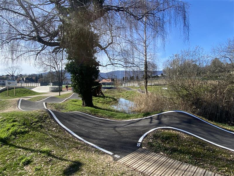 Pump track de la Plaine sportive de Belley_Belley