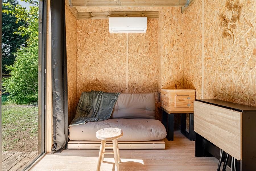 Tinyhouse&abeilles : séjour insolite en Provence_Orange