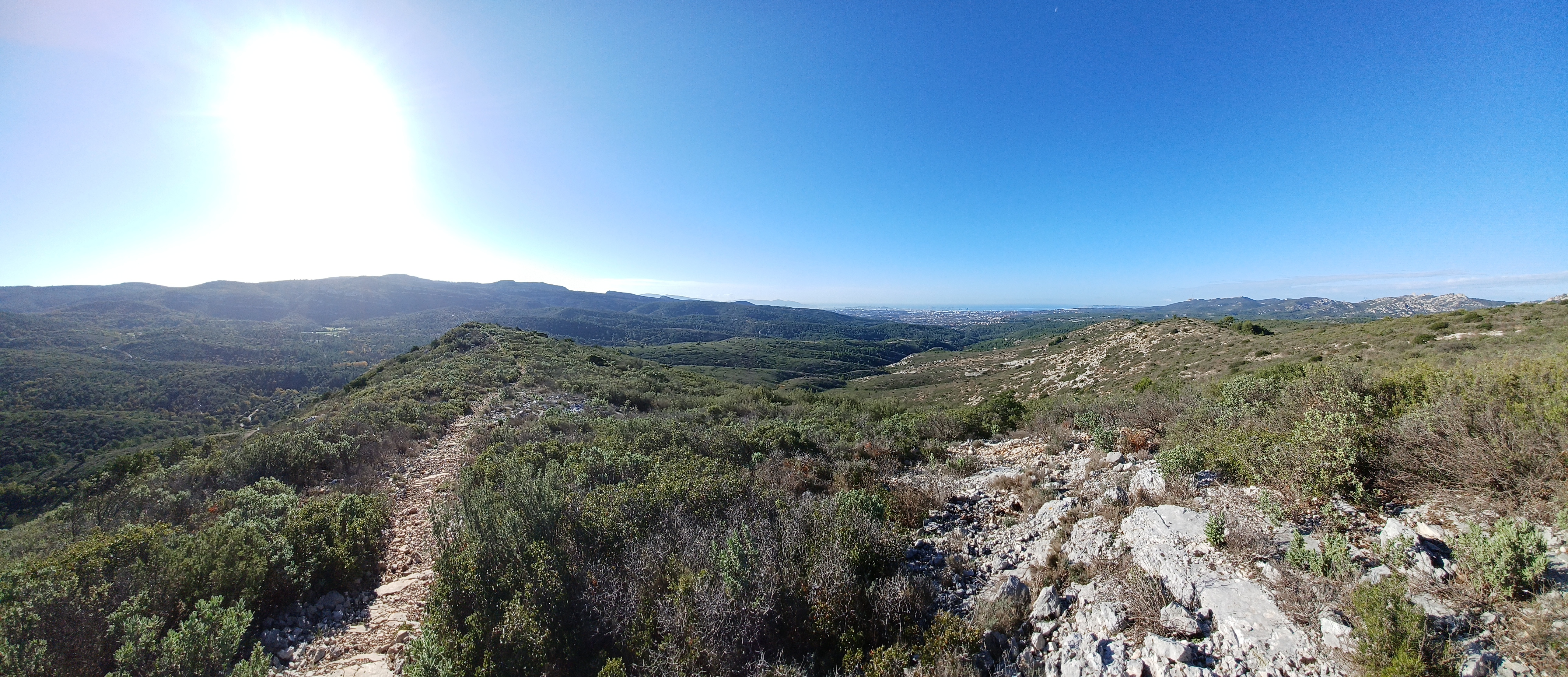 Ne lâchez rien, Saint-Savournin - photo 2