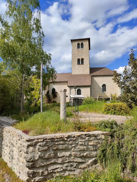 Visite de l'église romane d'Amblagnieu