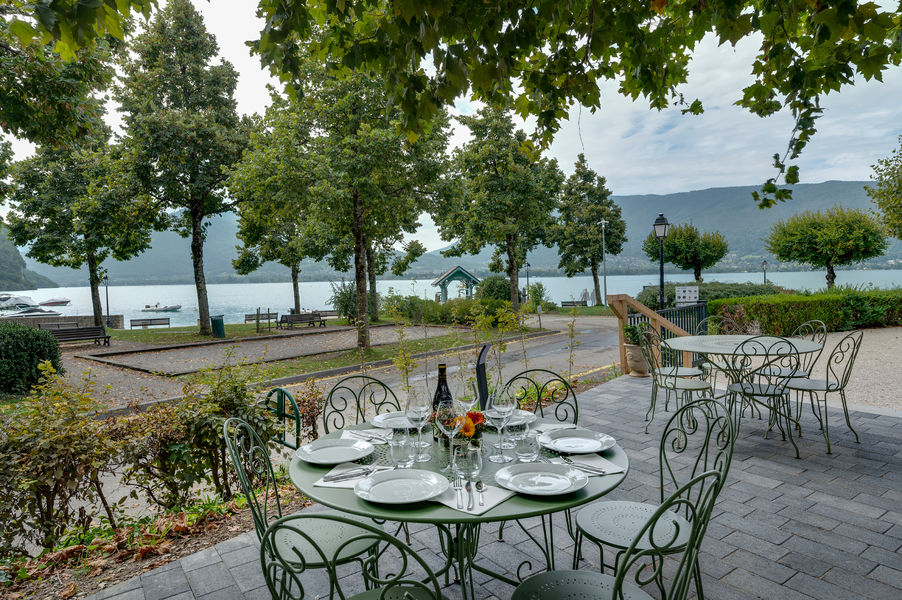 Ternélia - Le Pavillon des Fleurs