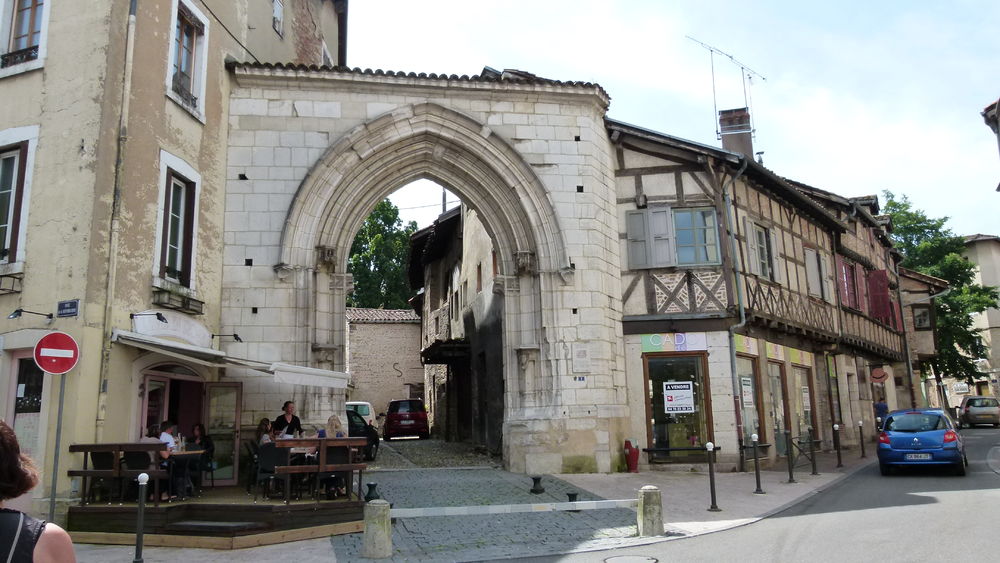 Porte des Jacobins_crédit ML OTBBA (2)