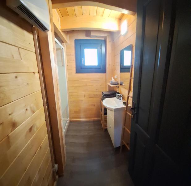 SDB CABANE HAUTE PERCHEE