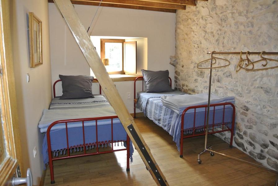 81.Caillé Bas chambre 2 lits