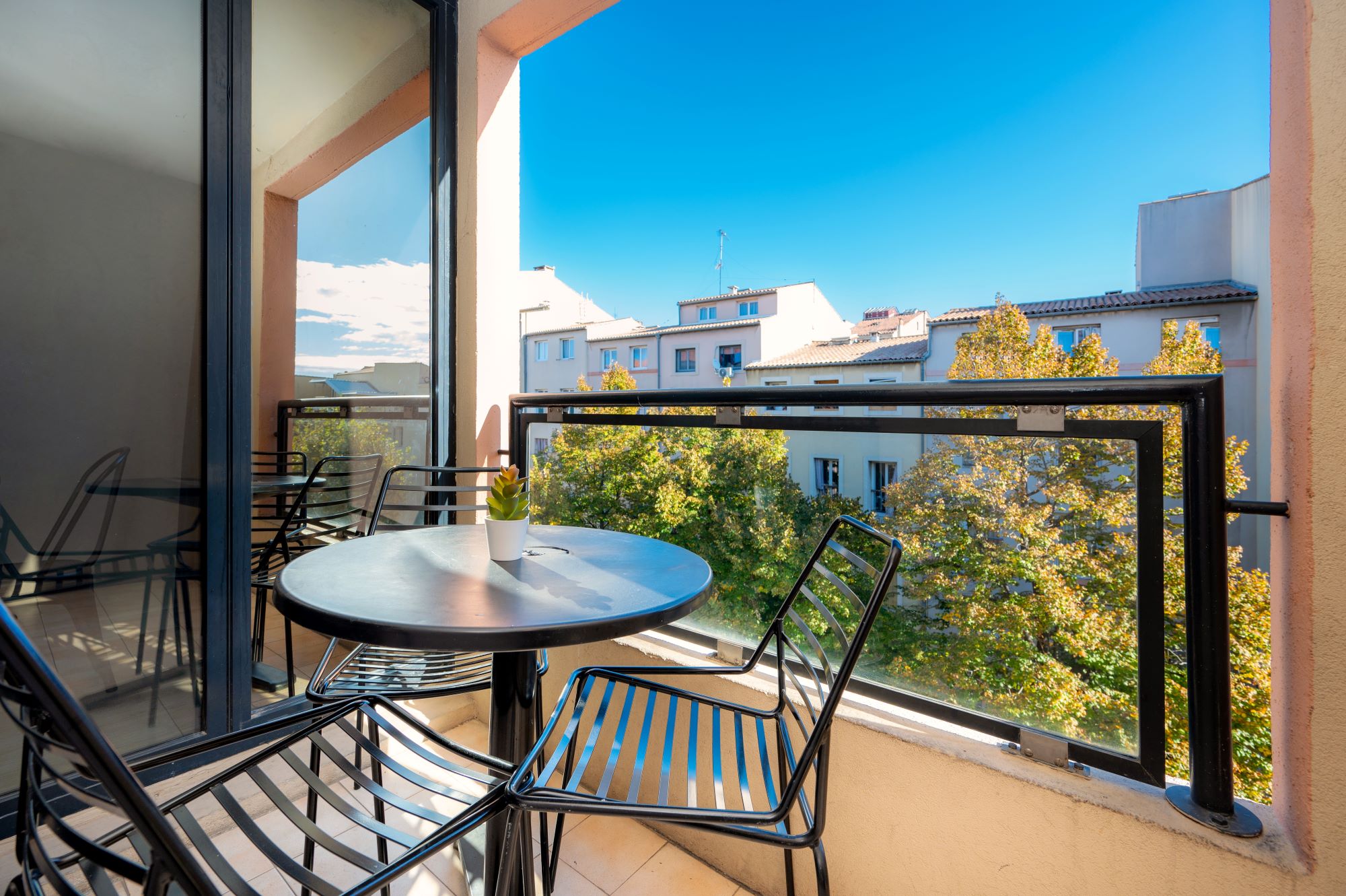 Staycity Aparthotels Marseille Centre Vieux Port — photo 2