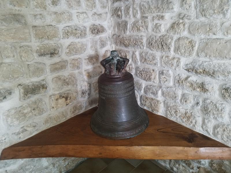 Cloche