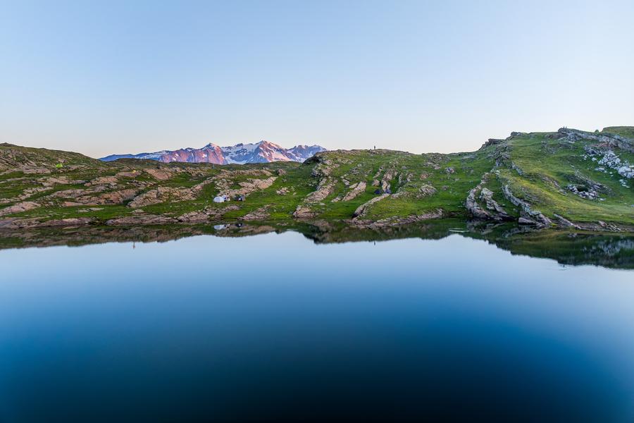 Le plateau d'Emparis et ses lacs - lac noir et lac lérié_La Grave