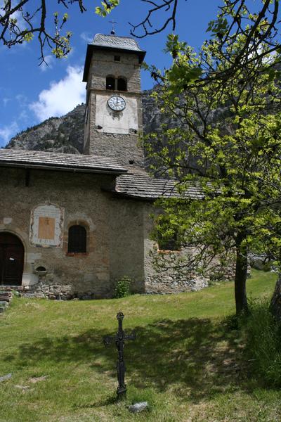 Eglise Saint-Sebastien de Plampinet - © Ville de Briançon - Service du Patrimoine Visite autour de Briançon : Névache, aux sources de la Clarée_Névache - © Ville de Briançon - Service du Patrimoine