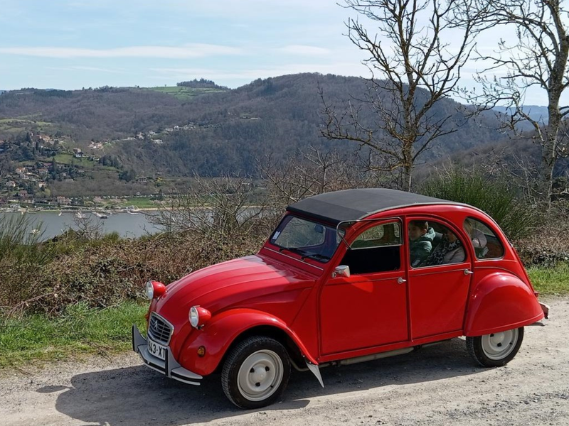 Forez’Cursion Retro - Location véhicules anciens 2CV et Mobylettes_Montrond-les-Bains