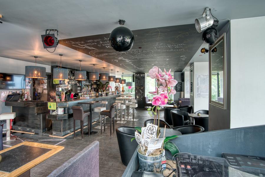 Intérieur Pur Bar