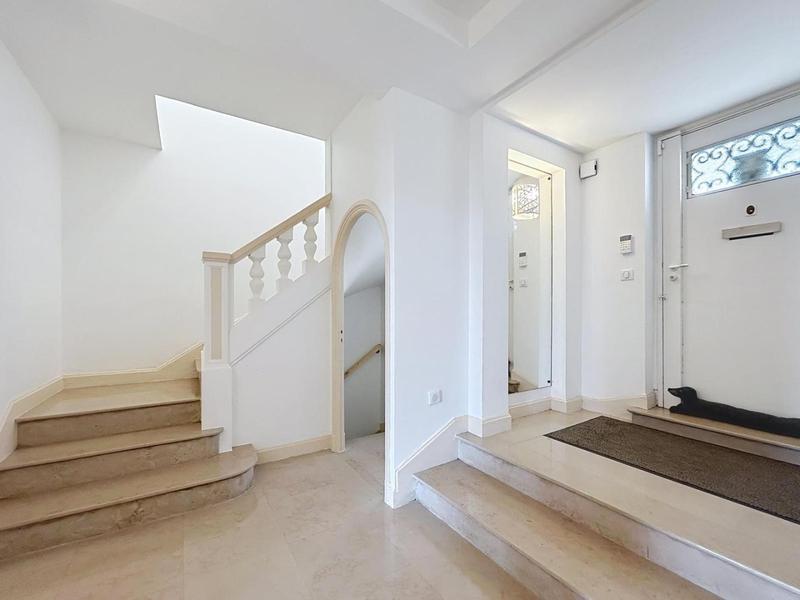 Villa Kriss-Entrée-Nice-Gîtes de France des Alpes-Maritimes