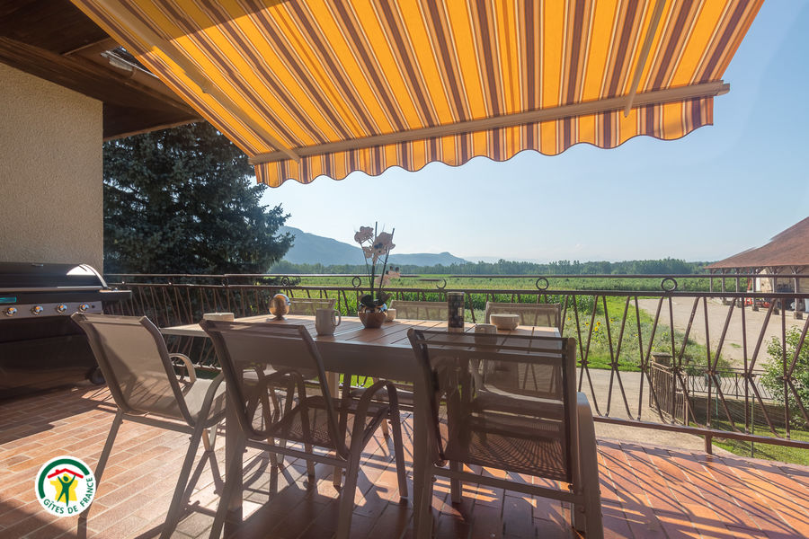 Gîte Fritillaire Pourpre à Brangues