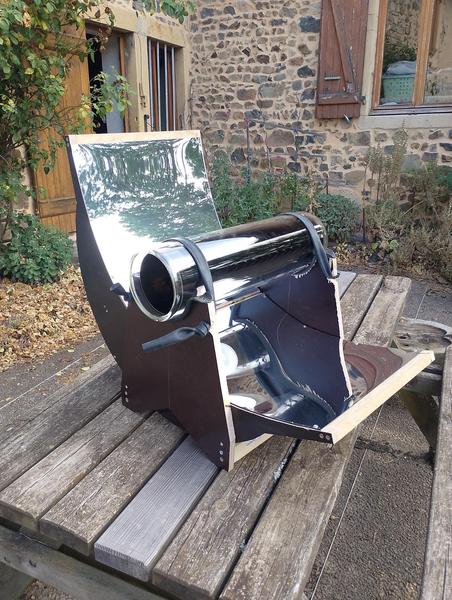 Fabrication du four solaire individuel. Atelier Malin du 3CHB