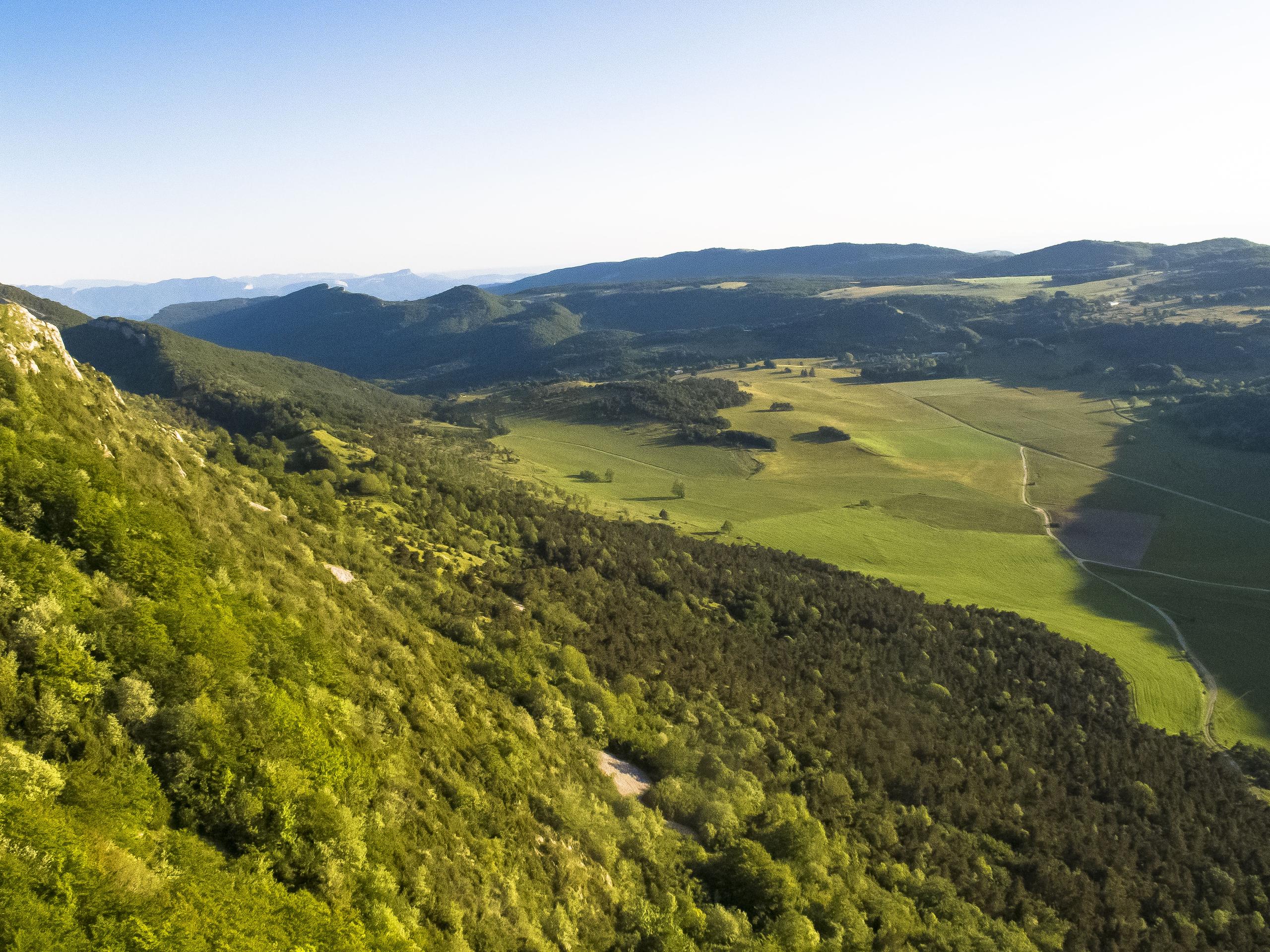 La Vacherie (vaste paysage de vallées et de montagnes)