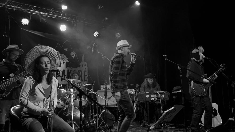 anim st bo - © SKAPARE JEUDI Apéro-concert_Saint-Bonnet-en-Champsaur - © SKAPARE