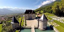 chateau_du_touvet_pano_jardins.jpg