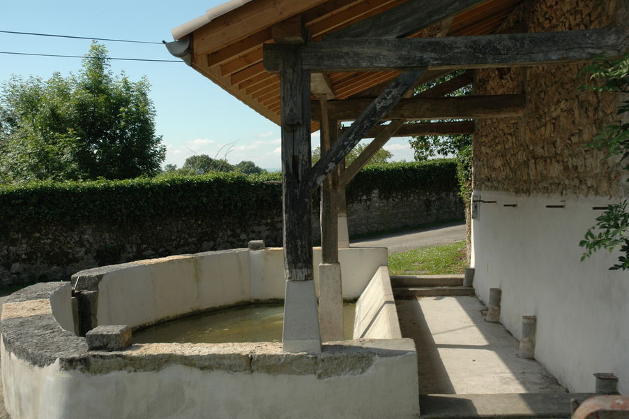 Lavoir St-Victor-de-Morestel - OTSI Morestel