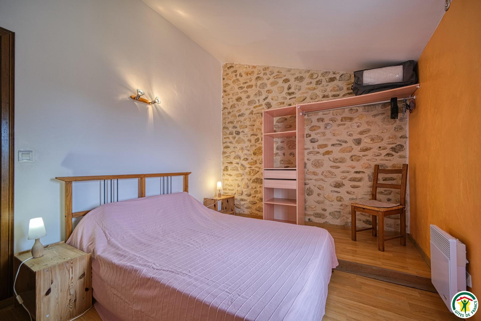 Chambre 1 : lit 1x140
