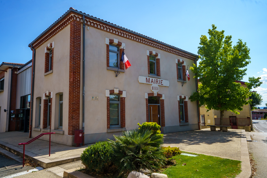 Mours-Saint-Eusèbe_Mours-Saint-Eusèbe