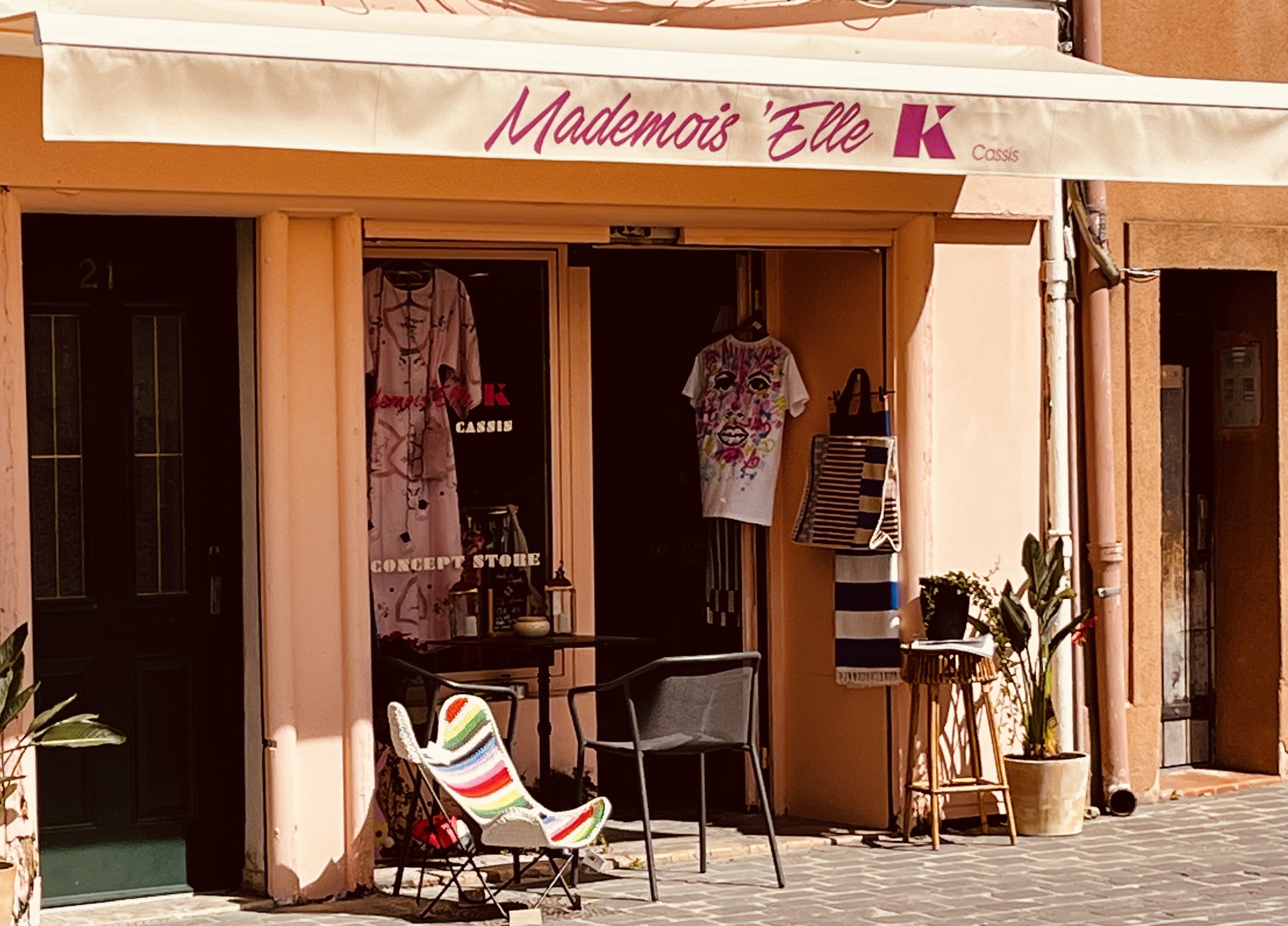 Mademois'Elle K — photo 2